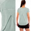 T-shirt sport femme Franklin Sports col V coupe décontractée